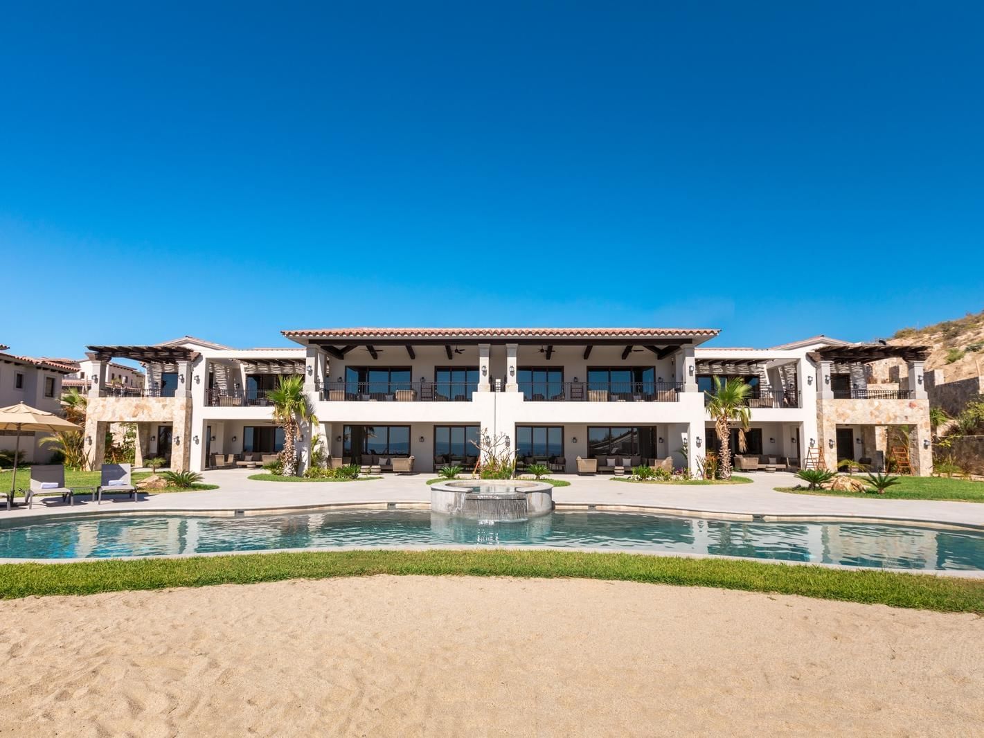 Live Aqua Private Residences Los Cabos